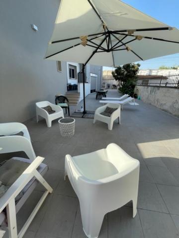 B&B A Pochi Passi Dal Mare Giovinazzo Extérieur photo